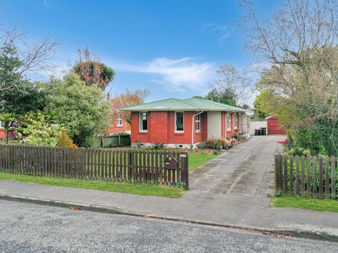 15 Galbraith Street, Allenton