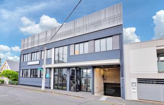 State-of-the-art Parnell office