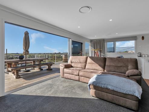 16 Seaview Road, Ruakaka