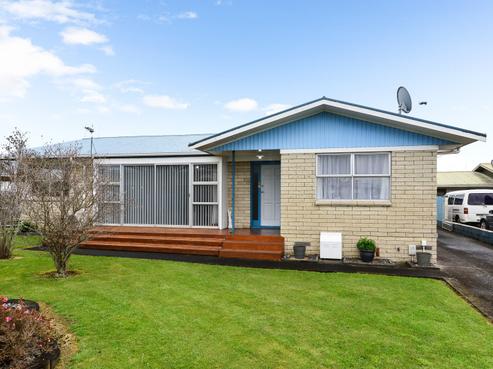 20 Pamela Place, Deanwell