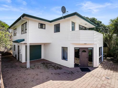 121A Victoria Street West, Pukekohe
