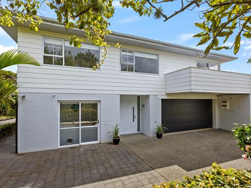 4B Holt Avenue, Torbay