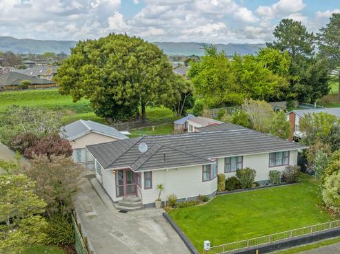 19 Egmont Place, Westbrook
