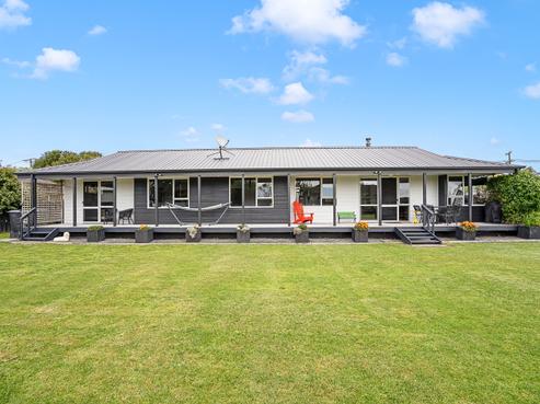 15 Shoemaker Road, Waipu