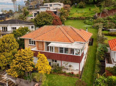 83 Mount Albert Road, Mount Albert