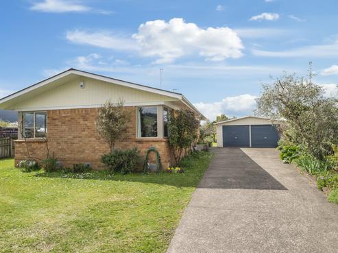 84 Orion Street, Sunnybrook