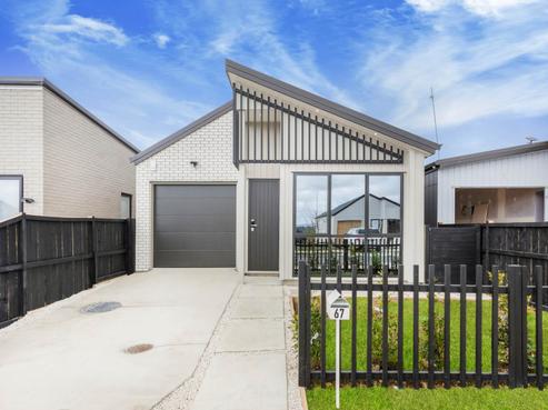 67 Puwha Street, Massey