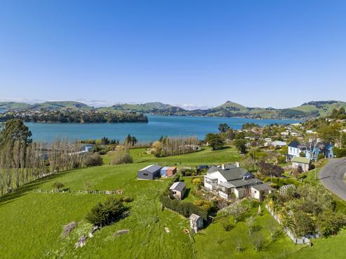 7 Brick Hill Road, Sawyers Bay