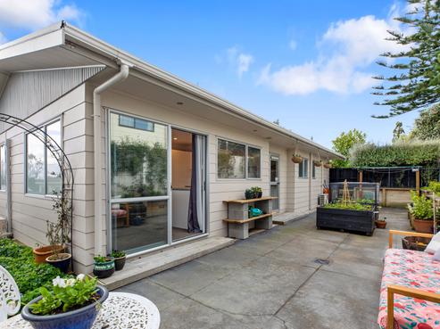 31B Otumoetai Road, Judea
