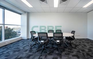 CBRE - Large Quality Office With Ample Parking