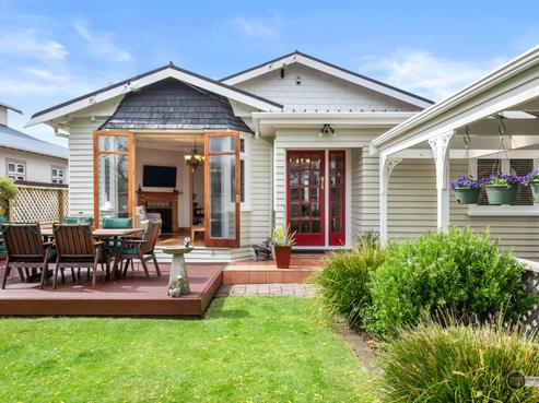10 Kauri Street, Woburn