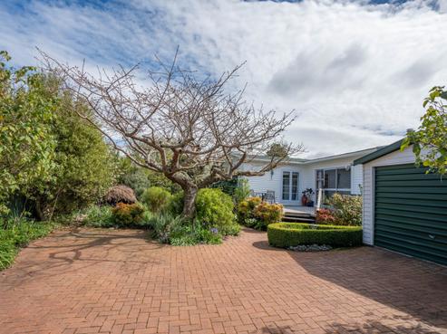 2/49 Mere Road, Taupo