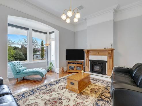 16 Arawhata Street, Ranui