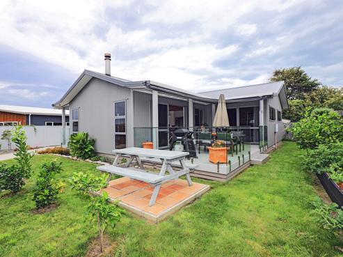 4 John Ross Place, Elsthorpe