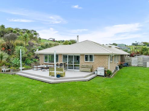 22 Seascape Crescent, Waipu