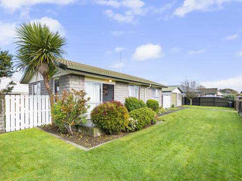 3 Raymond Road, Bromley