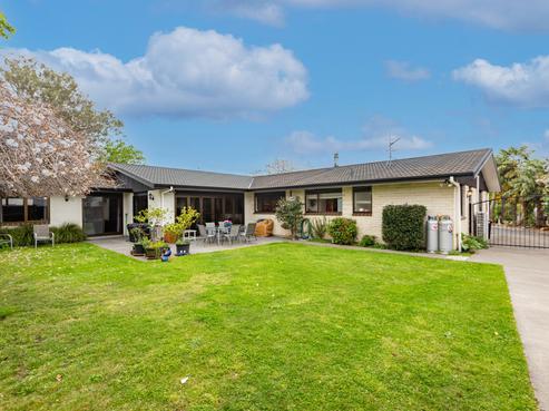 22 Otatara Road, Taradale