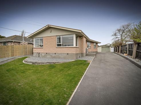38 Sandown Crescent, Aranui