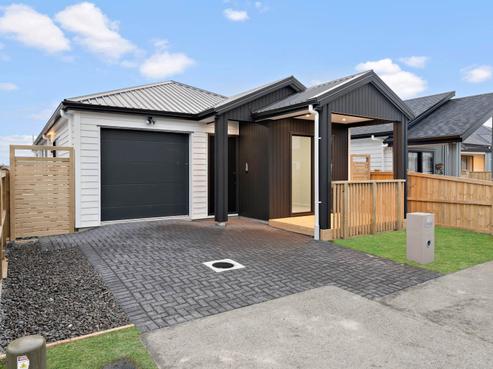 10 Woven Place, Karaka