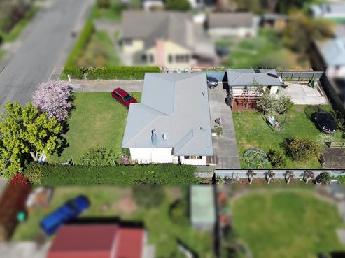 820 Ngaio Street, Mahora