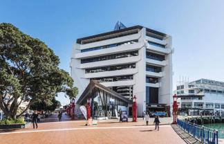 NEW COWORKING OFFICES WITH VIEWS
