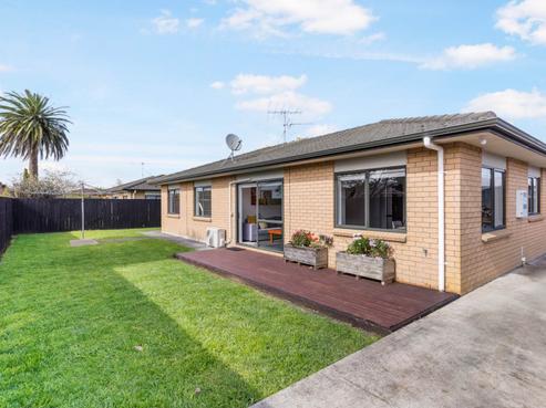 26A Cameron Street, Papakura