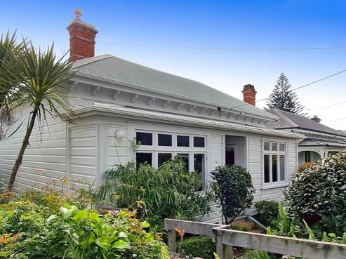 21 Vauxhall Road, Devonport