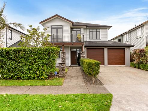 14 Trecarne Street, Karaka