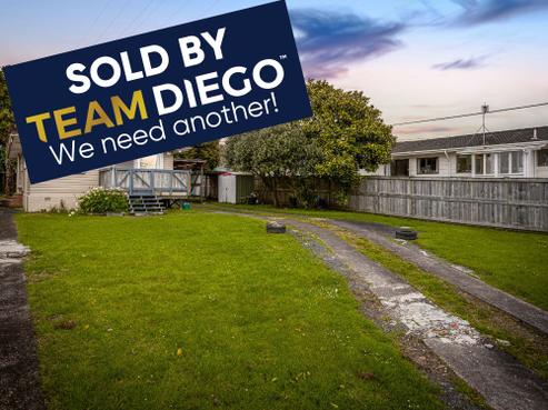 15 Paton Avenue, Te Atatu South