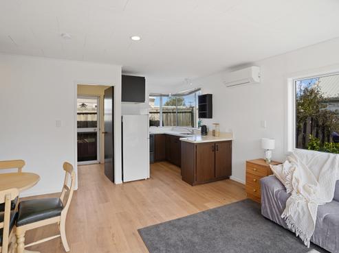 66B Main North Road, Woodend