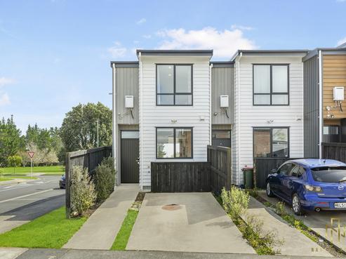 71 Walsh Road, Papakura