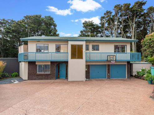 16 Hurstbourn Priors, Goodwood Heights