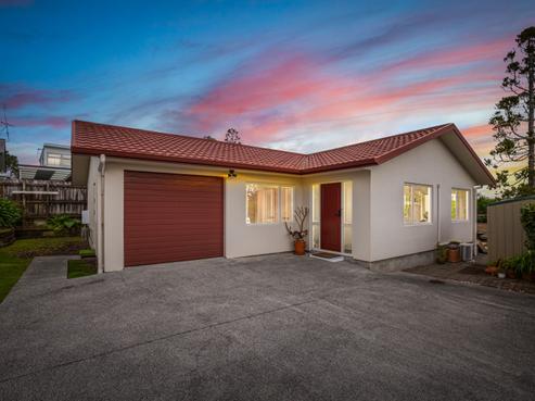920A East Coast Road, Northcross