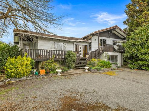 36 Invergarry Road, Hilltop