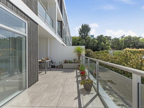 103/19 Bute Road, Browns Bay