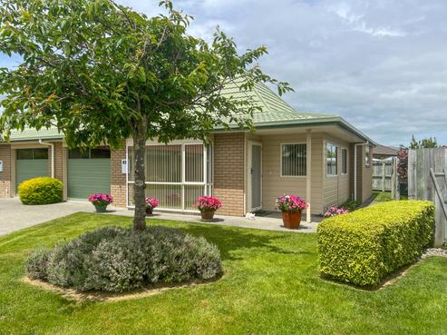 44/55 Armstrong Avenue, Carterton