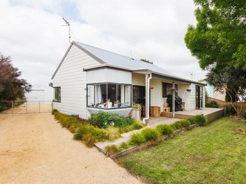 18 Phillips Street, Sanson