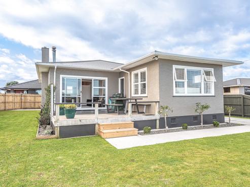 54 Somerset Road, Springvale