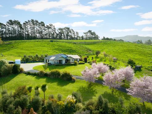 155 Waitekauri Road, Waikino