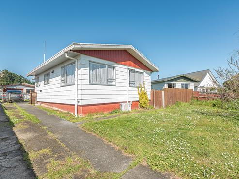 28 Hackett Street, Whanganui East
