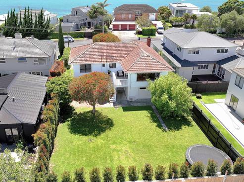 63 Seacliffe Avenue, Belmont