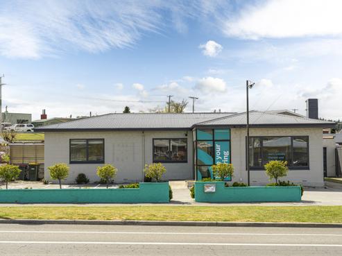 123 Centennial Avenue, Alexandra