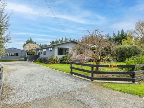 1977 Selwyn Lake Road, Dunsandel