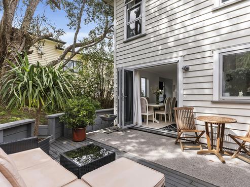 12/13 Kaihu Street, Northcote