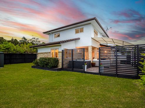 16 Driftwood Drive, Red Beach