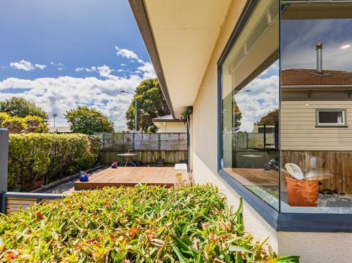 1/145 Nelson Crescent, Napier South