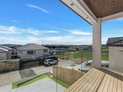 4 Glann Lane, Flat Bush