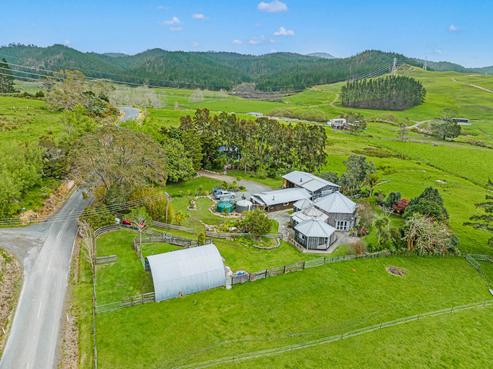 210 Tavinor Road, Otaika