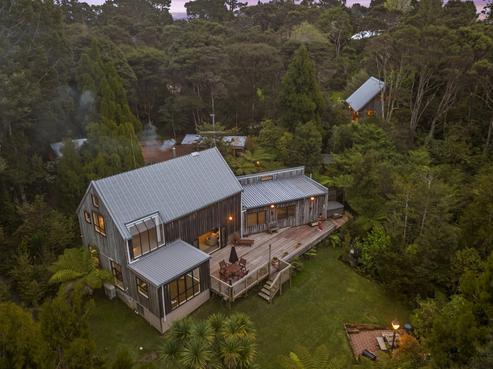 92 Carter Road, Oratia