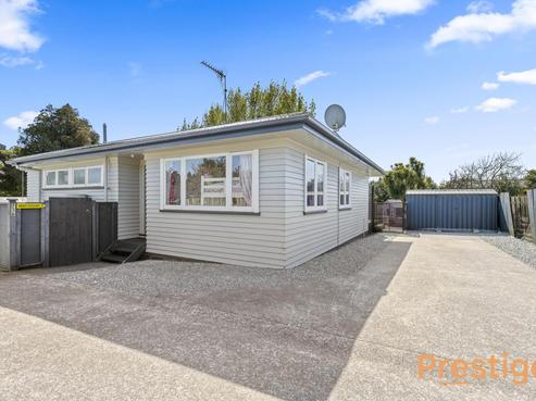 73A Awaroa Road, Helensville